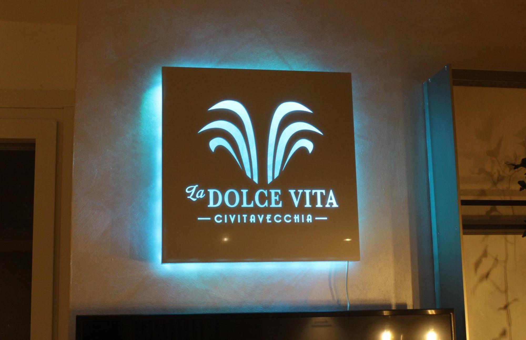 La Dolce Vita チビタベッキア エクステリア 写真